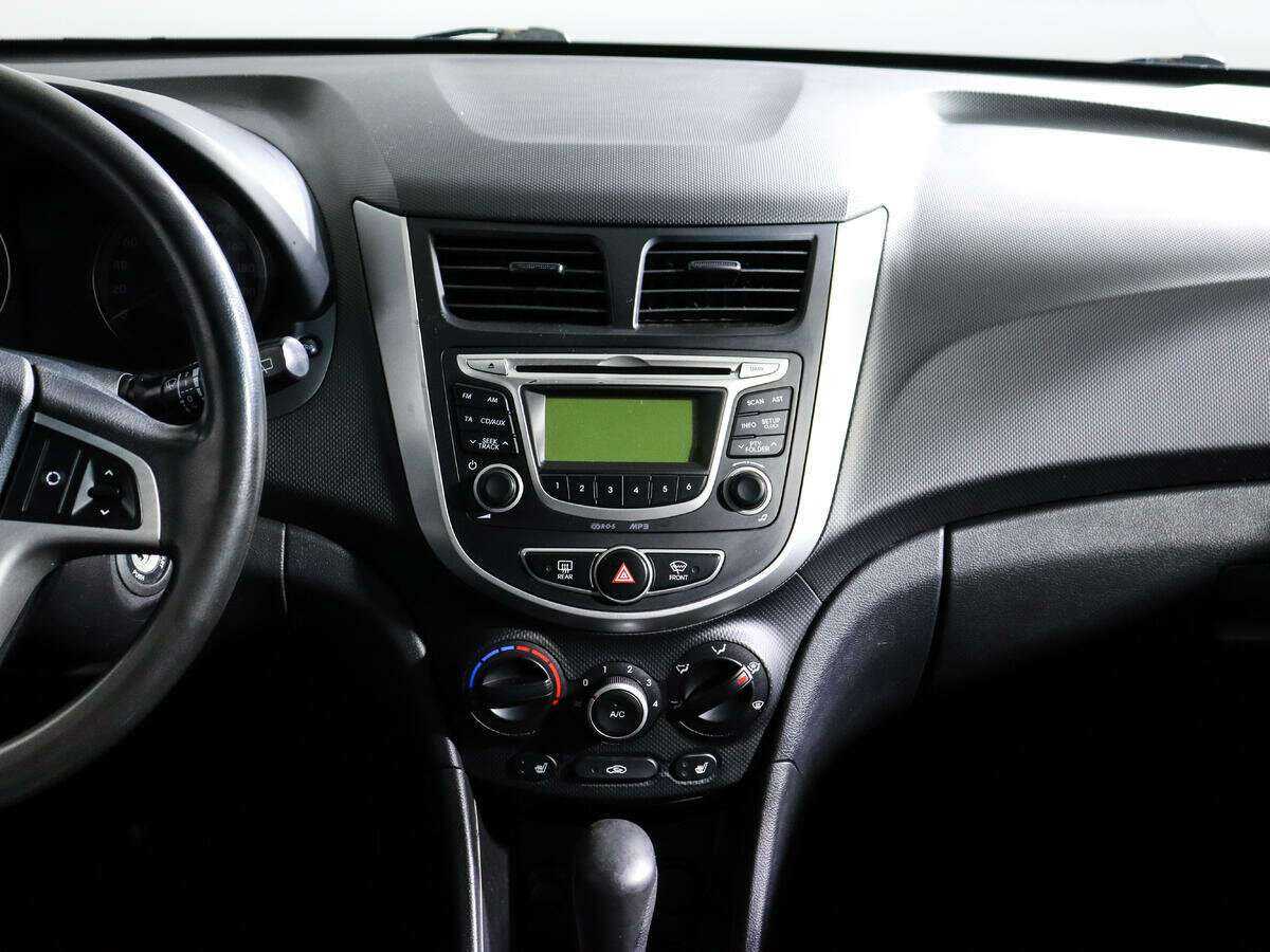 Hyundai Solaris 2013 года с пробегом. Фото: #10