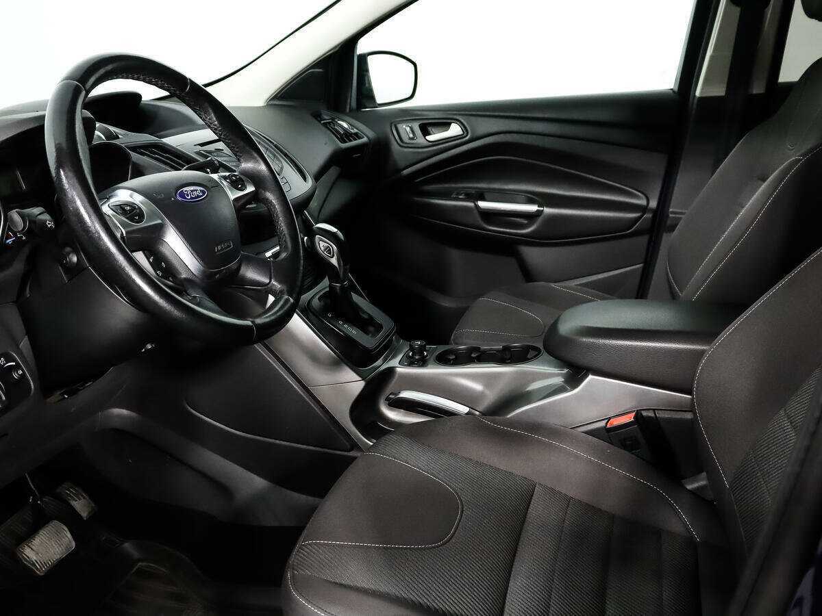 Ford Kuga 2014 года с пробегом. Фото: #7