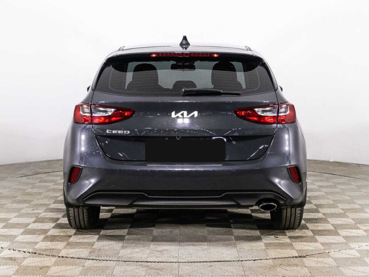 Kia Ceed 2022 года с пробегом. Фото: #5