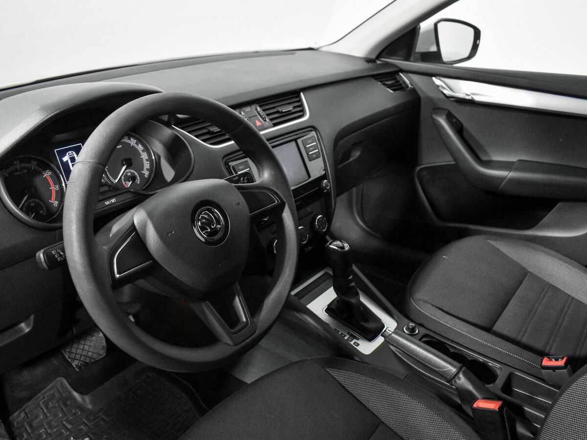 Skoda Octavia 2018 года с пробегом. Фото: #7