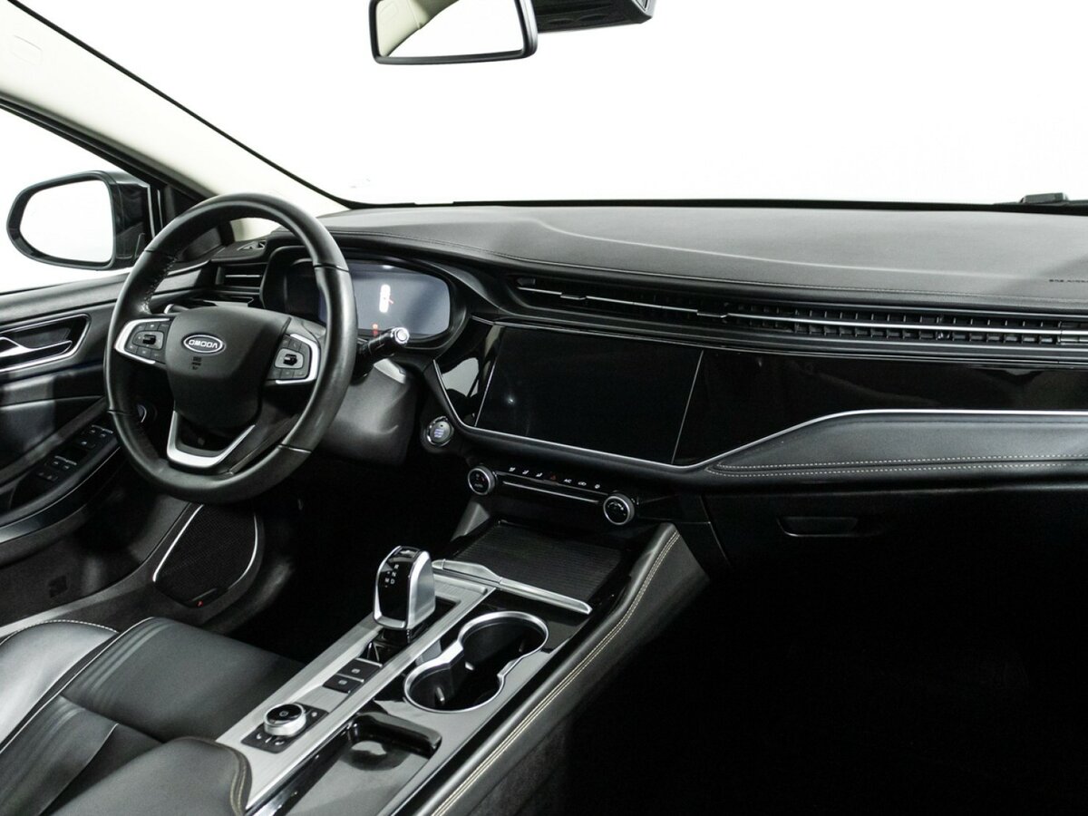 OMODA S5 2023 года с пробегом. Фото: #8