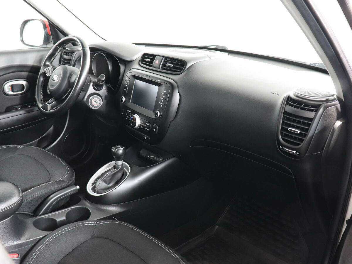 Kia Soul 2017 года с пробегом. Фото: #9
