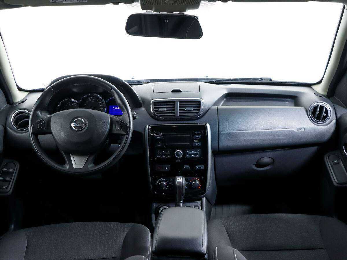 Nissan Terrano 2017 года с пробегом. Фото: #9
