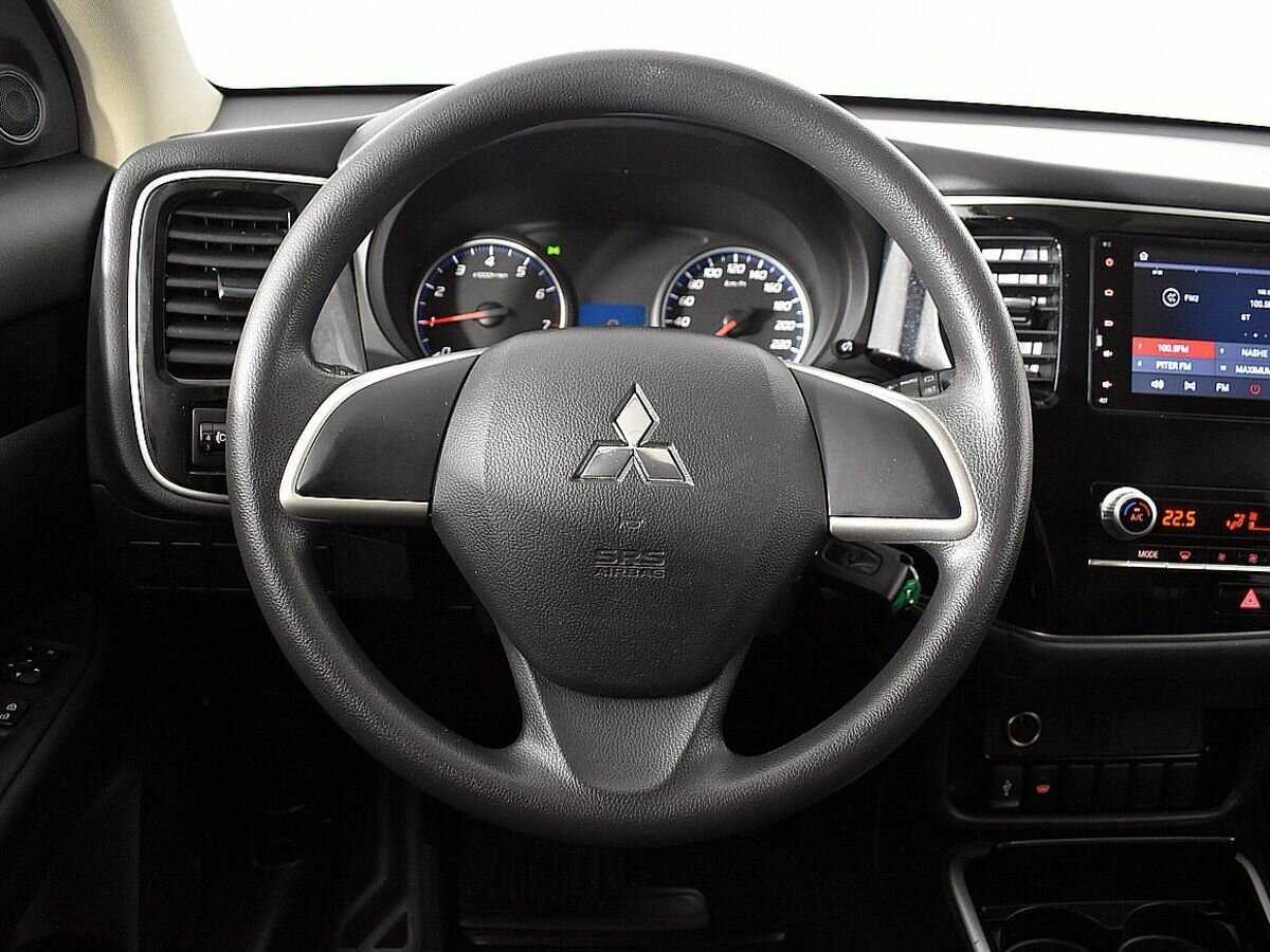 Mitsubishi Outlander 2020 года с пробегом. Фото: #10
