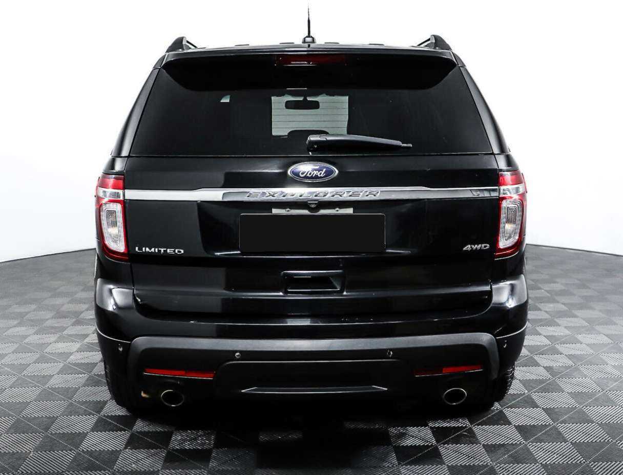 Ford Explorer 2014 года с пробегом. Фото: #5