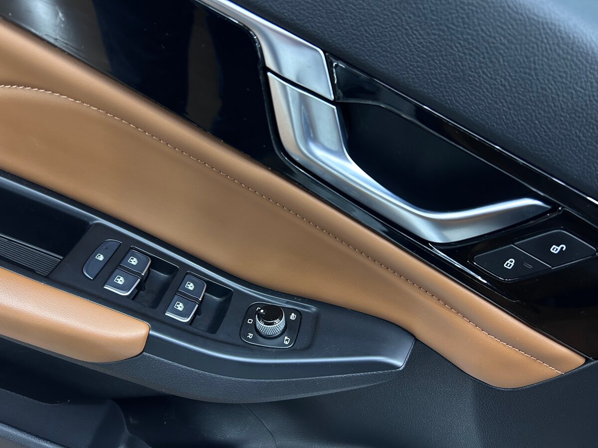 FAW Bestune B70 2023 года с пробегом. Фото: #6