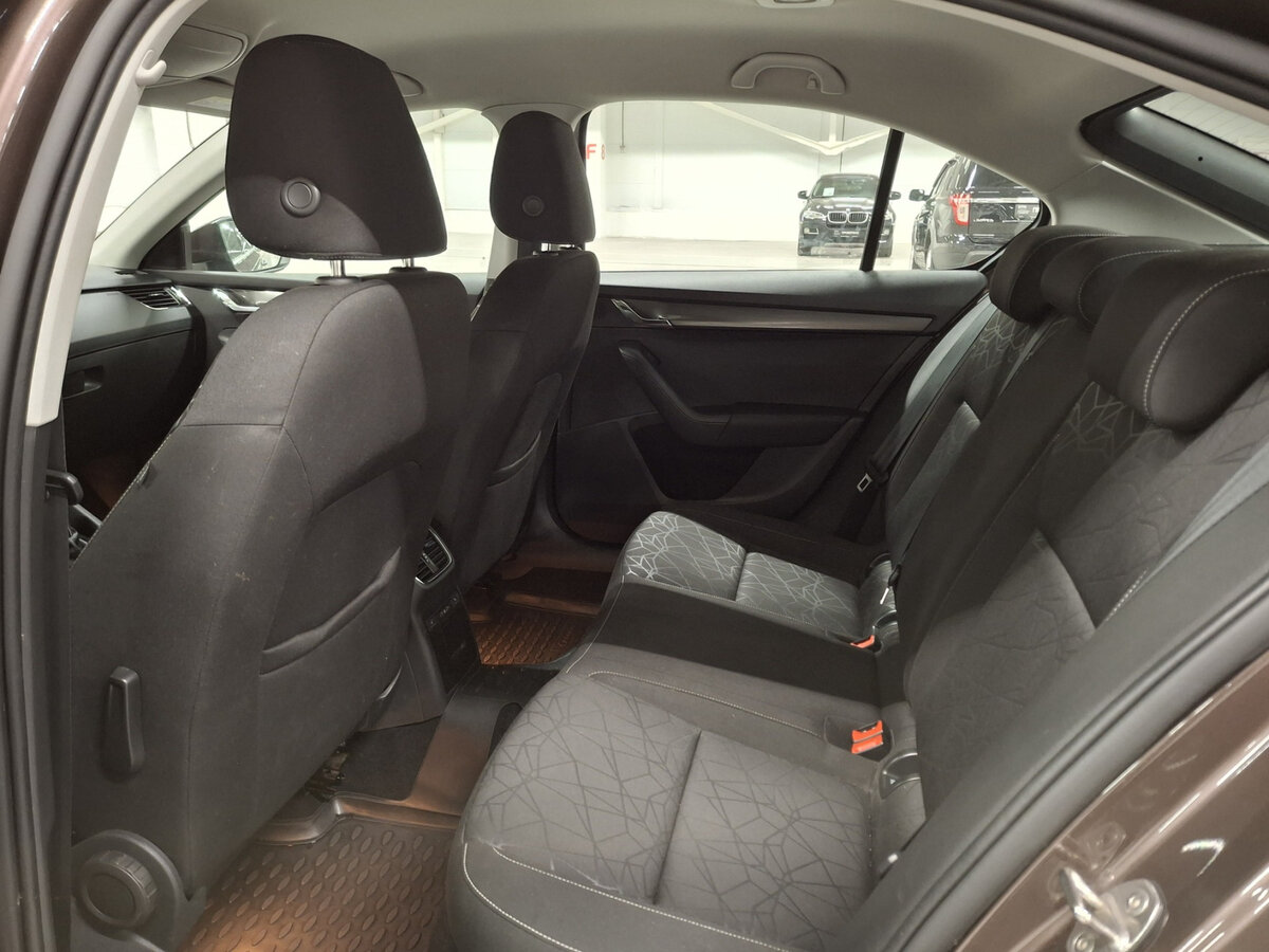 Skoda Octavia 2020 года с пробегом. Фото: #11