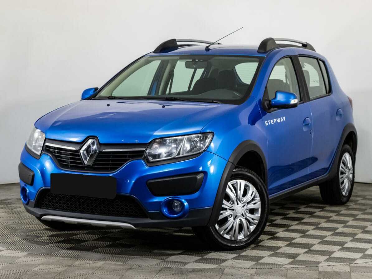 Renault Sandero 2017 года с пробегом. Посмотреть фото