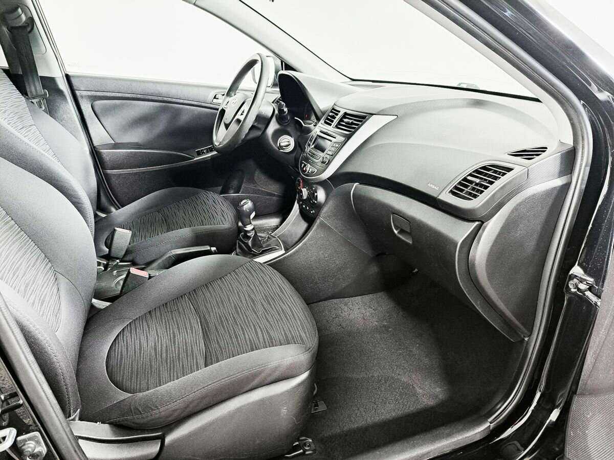 Hyundai Solaris 2015 года с пробегом. Фото: #7