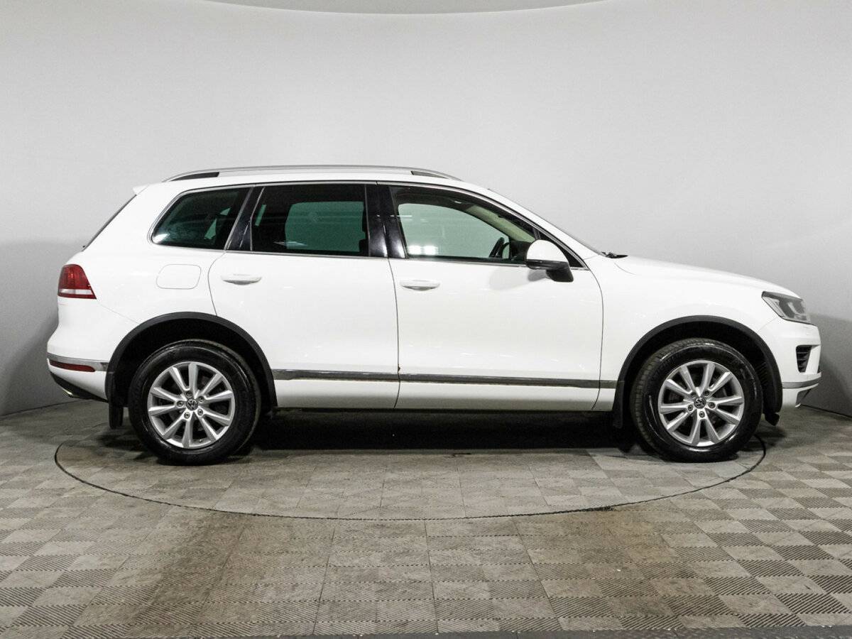 Volkswagen Touareg 2016 года с пробегом. Фото: #3
