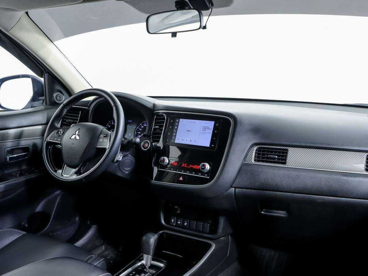 Mitsubishi Outlander 2021 года с пробегом. Фото: #8