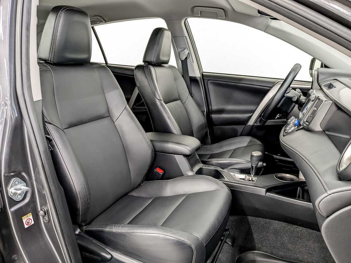 Toyota RAV4 2014 года с пробегом. Фото: #20