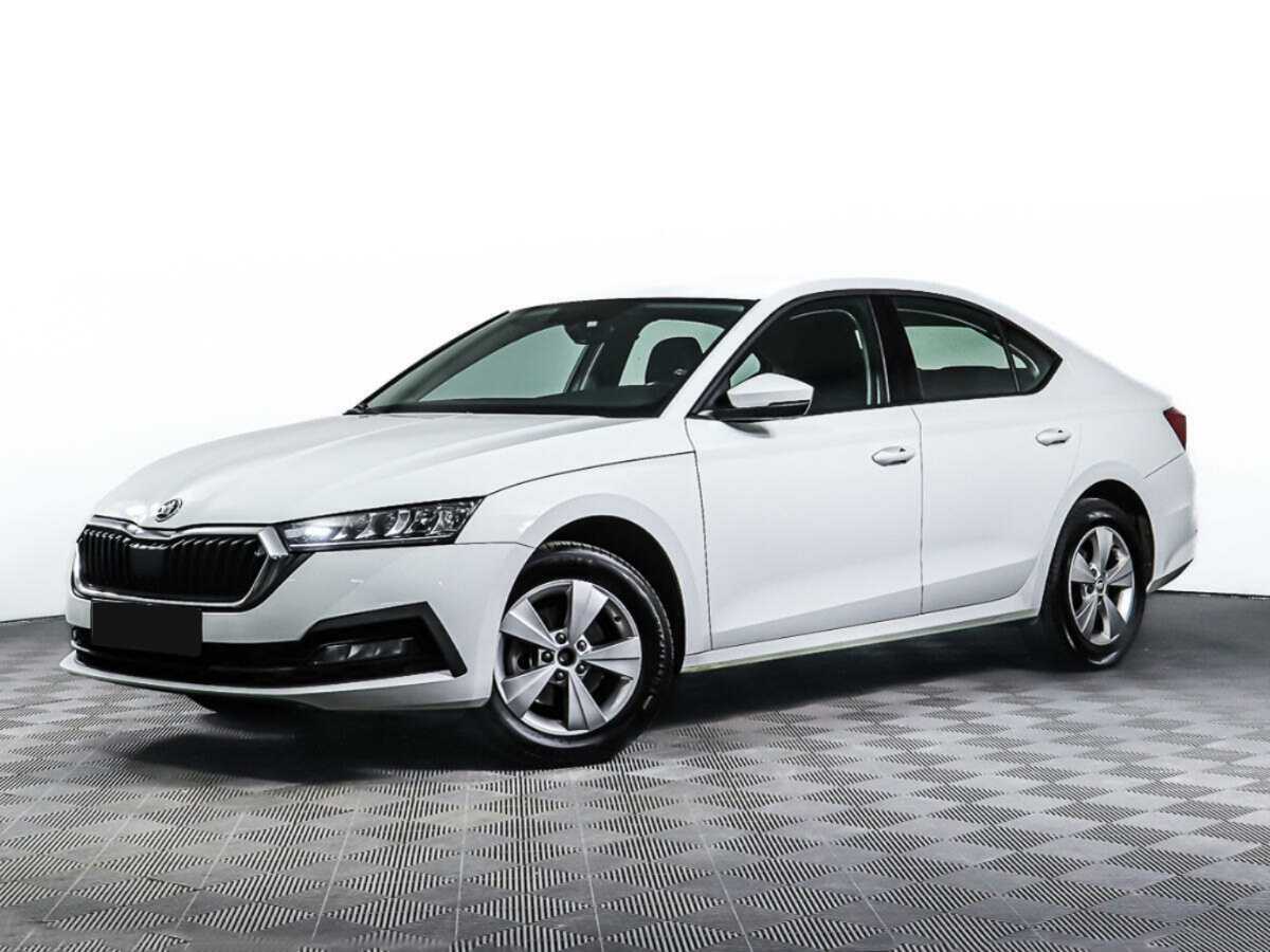 Skoda Octavia 2021 года с пробегом. Посмотреть фото