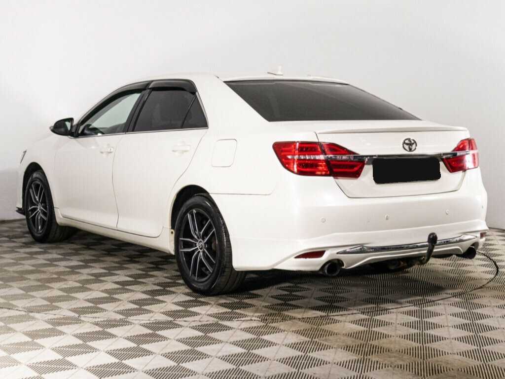 Toyota Camry 2018 года с пробегом. Фото: #6