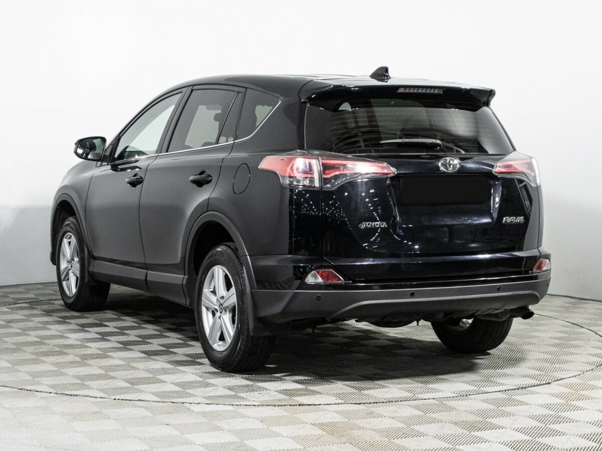 Toyota RAV4 2017 года с пробегом. Фото: #6