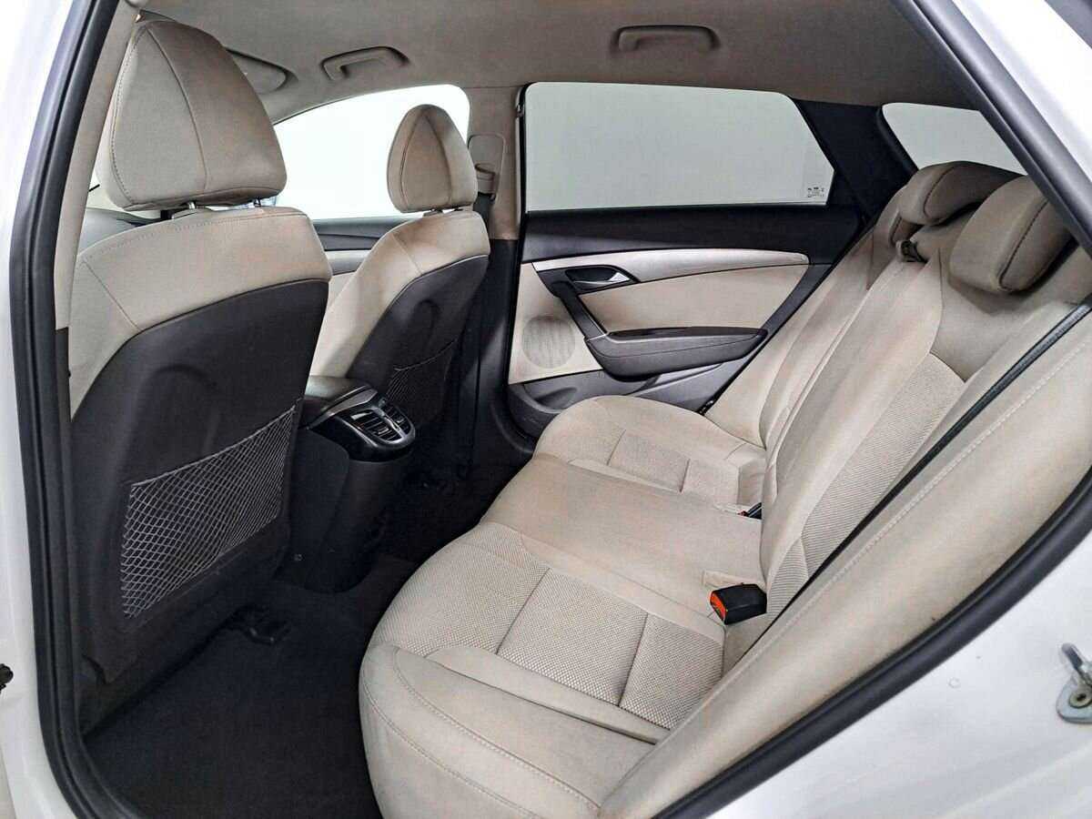 Hyundai i40 2015 года с пробегом. Фото: #9