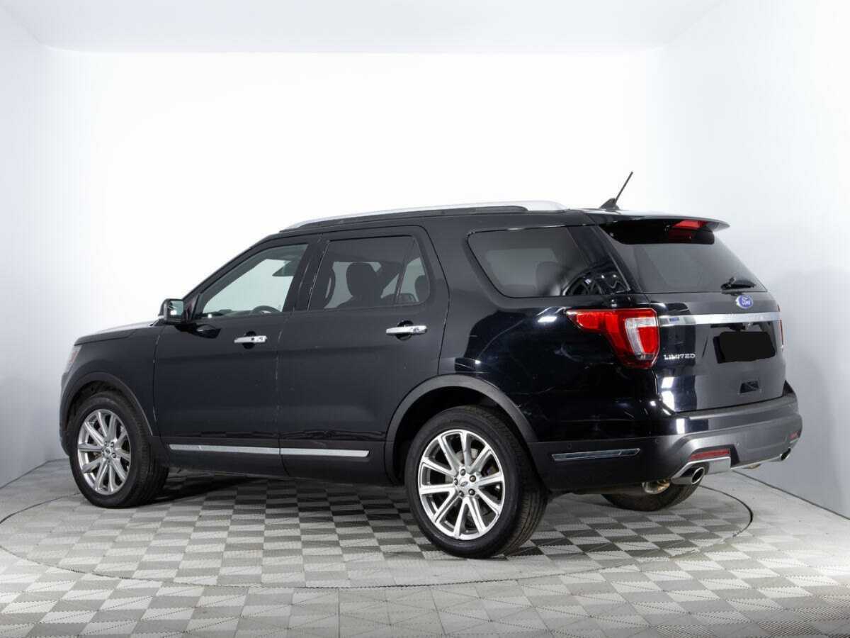 Ford Explorer 2018 года с пробегом. Фото: #6
