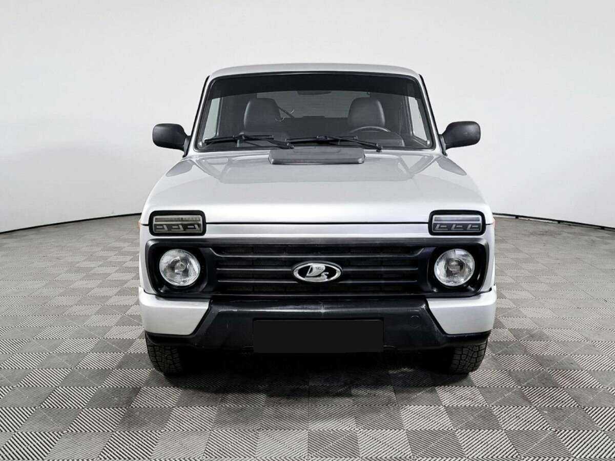 Lada (ВАЗ) 2121 (4x4) 2017 года с пробегом. Фото: #1