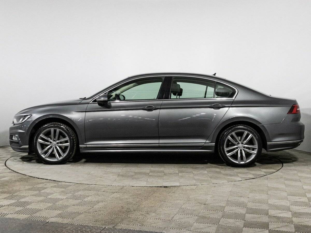 Volkswagen Passat 2017 года с пробегом. Фото: #7