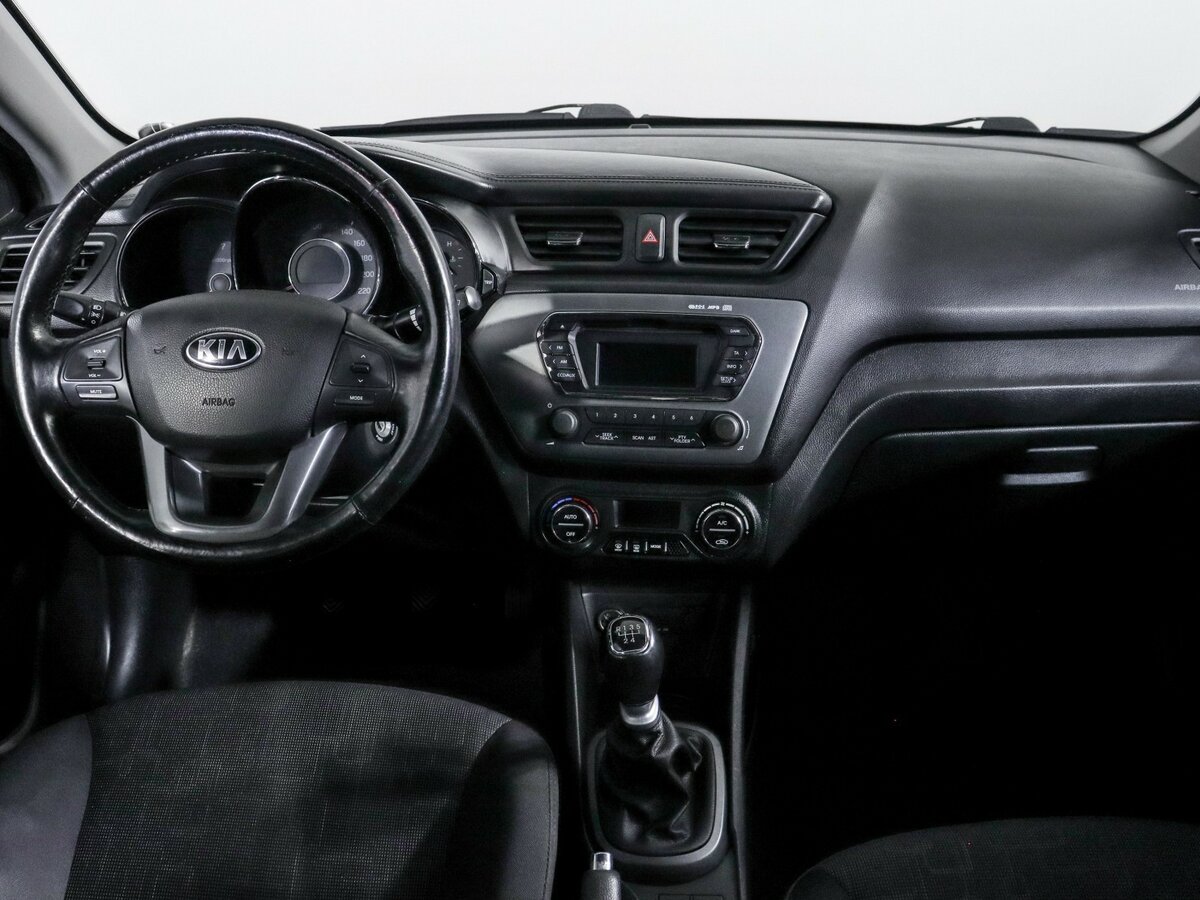 Kia Rio 2013 года с пробегом. Фото: #9