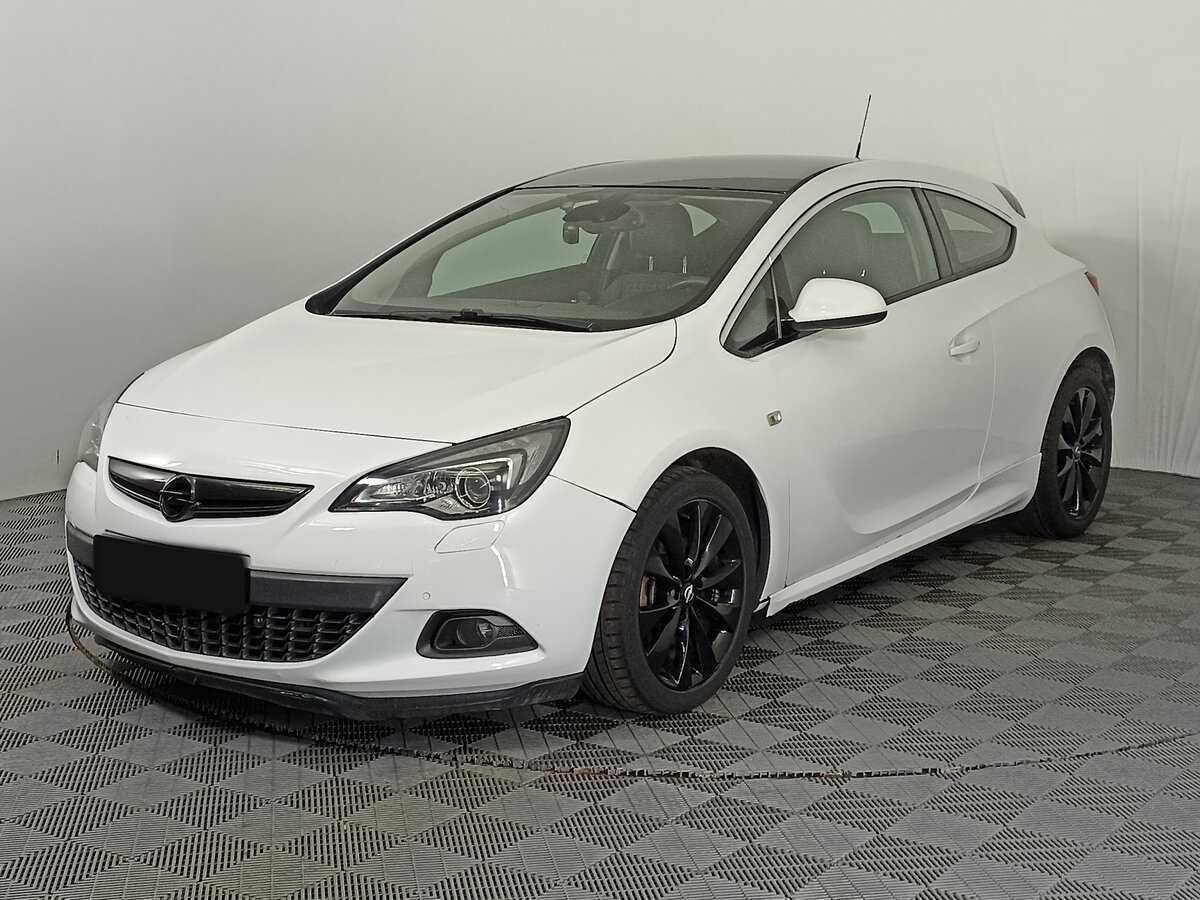 Opel Astra 2013 года с пробегом. Фото: #0