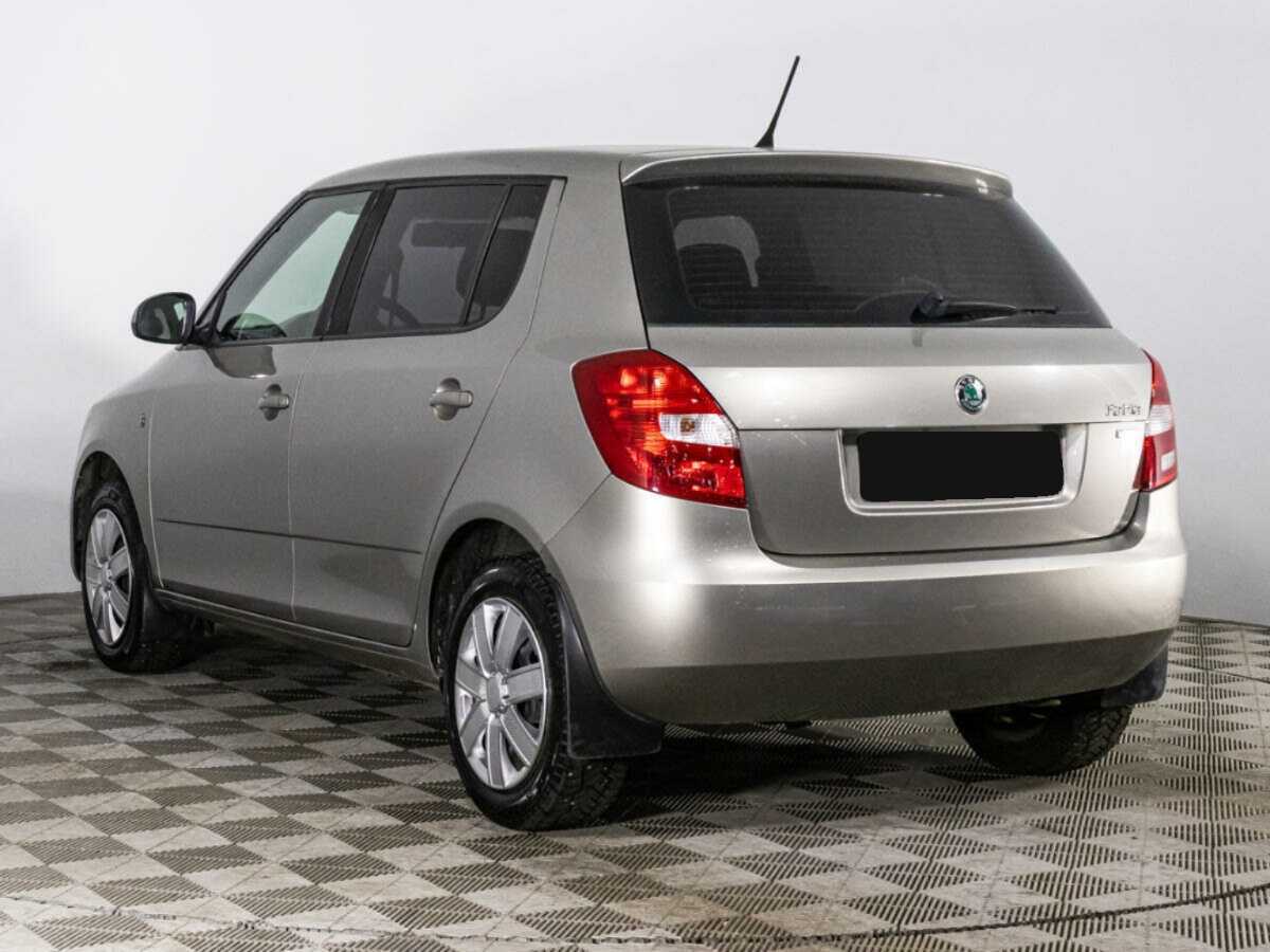 Skoda Fabia 2012 года с пробегом. Фото: #6