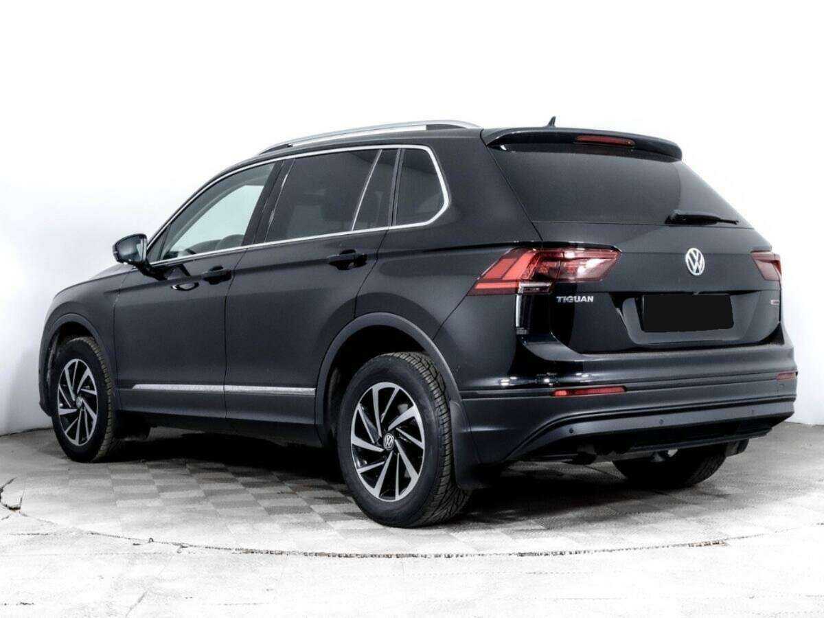Volkswagen Tiguan 2018 года с пробегом. Фото: #5