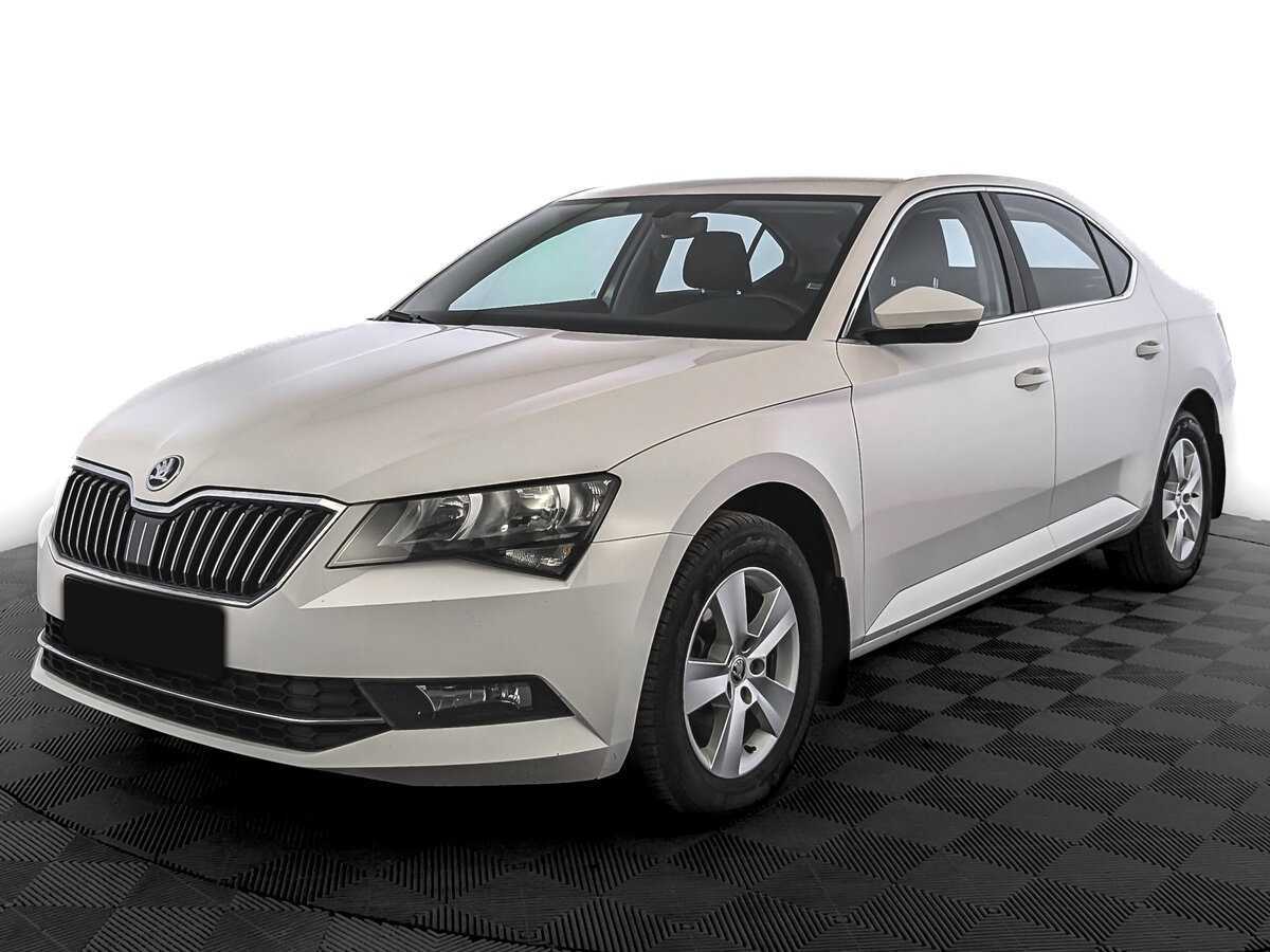 Skoda Superb 2017 года с пробегом. Фото: #0