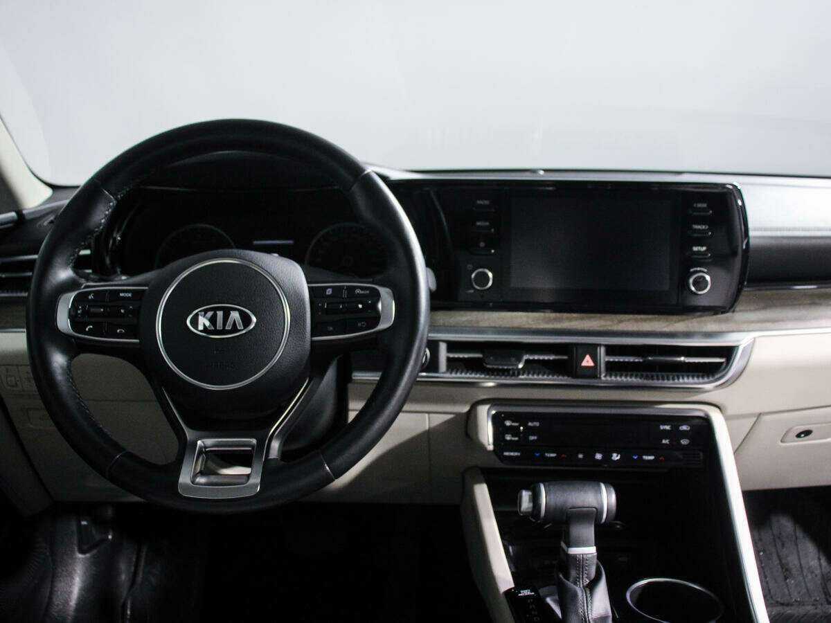 Kia K5 2020 года с пробегом. Фото: #9