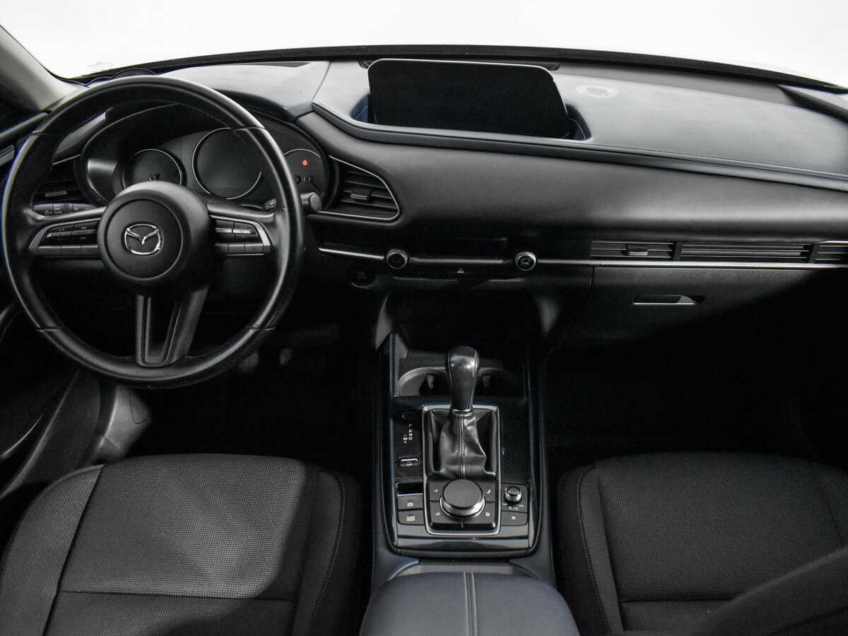 Mazda CX-30 2020 года с пробегом. Фото: #16