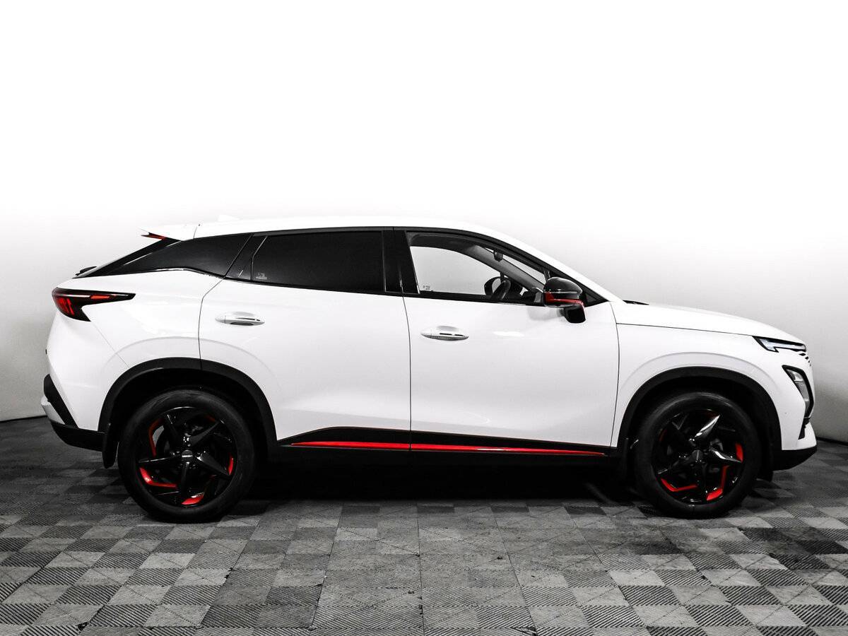 OMODA C5 2023 года с пробегом. Фото: #3