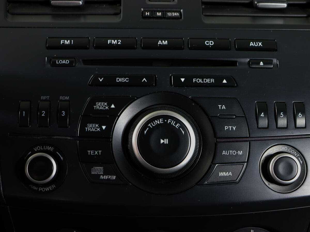 Mazda 3 2012 года с пробегом. Фото: #17