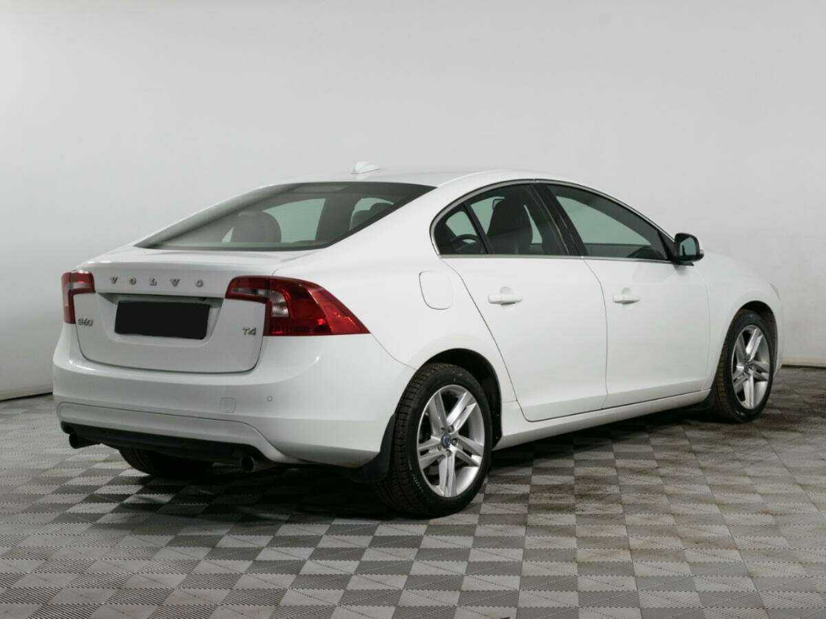 Volvo S60 2014 года с пробегом. Фото: #4