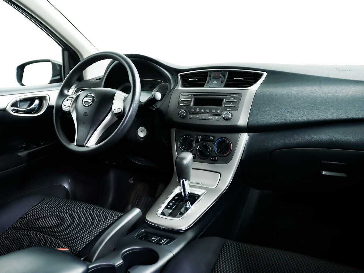Nissan Tiida 2015 года с пробегом. Фото: #6