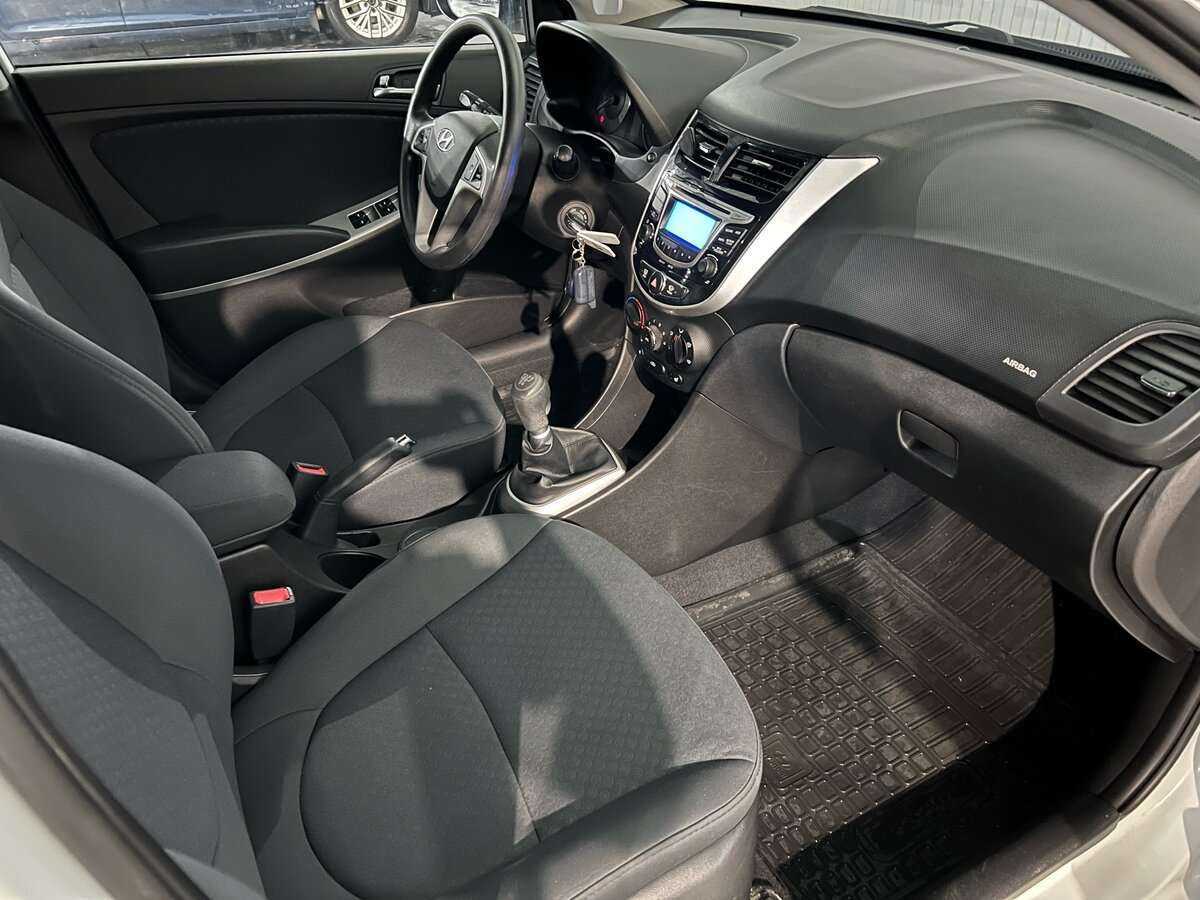 Hyundai Solaris 2014 года с пробегом. Фото: #10