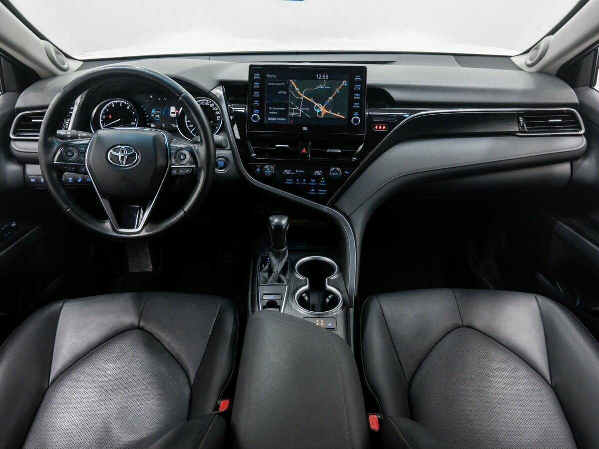 Toyota Camry 2022 года с пробегом. Фото: #10