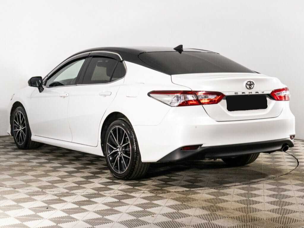Toyota Camry 2020 года с пробегом. Фото: #6