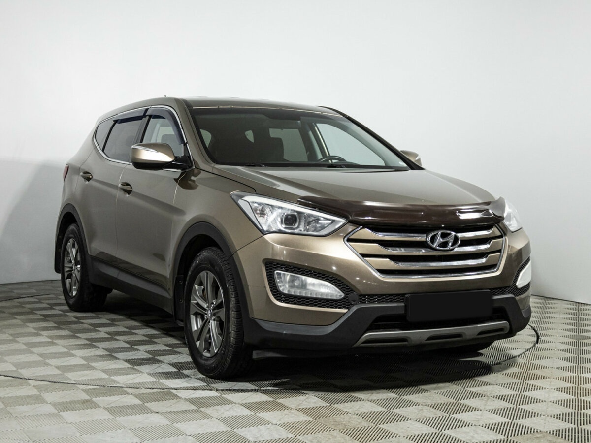 Hyundai Santa Fe 2013 года с пробегом. Фото: #2