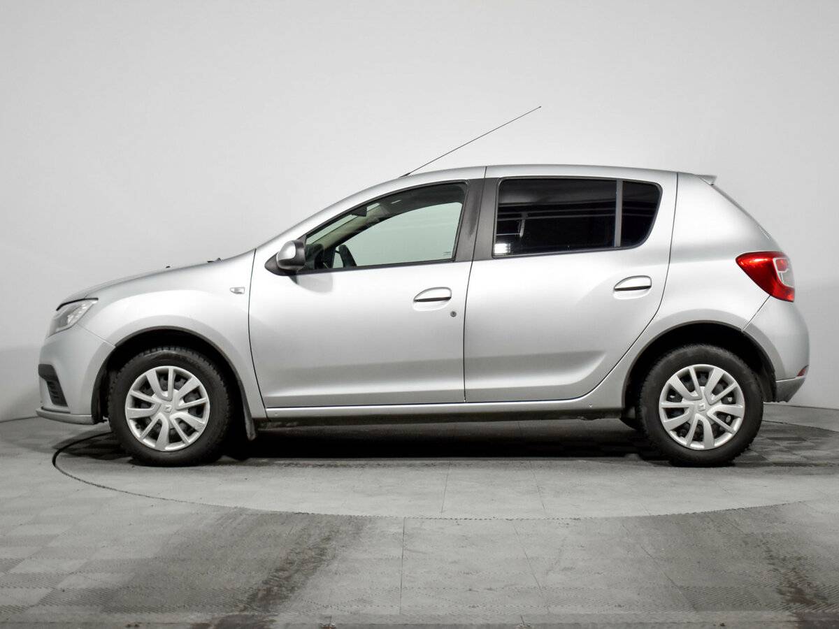 Renault Sandero 2021 года с пробегом. Фото: #7