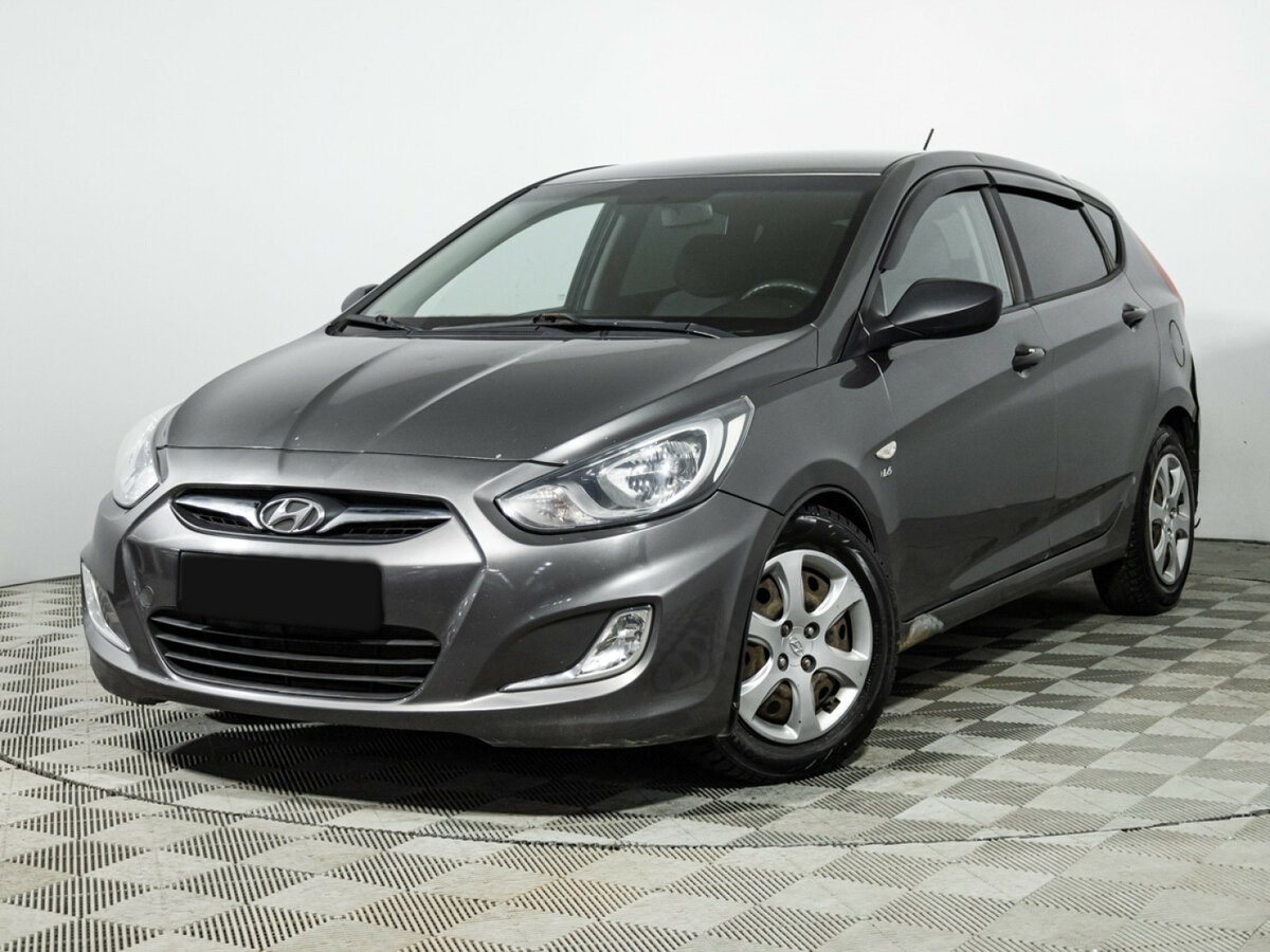 Hyundai Solaris 2012 года с пробегом. Фото: #0