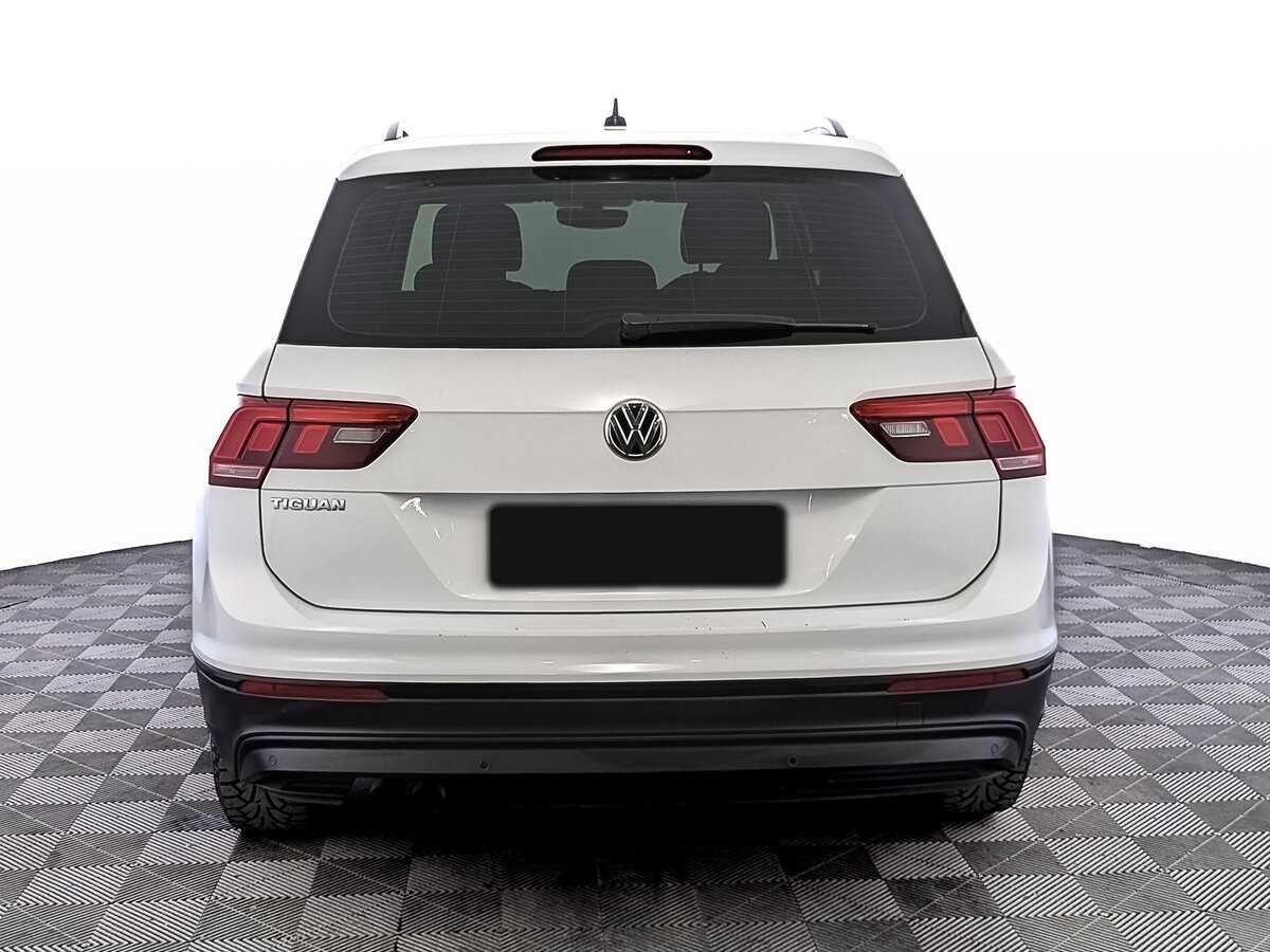 Volkswagen Tiguan 2018 года с пробегом. Фото: #5