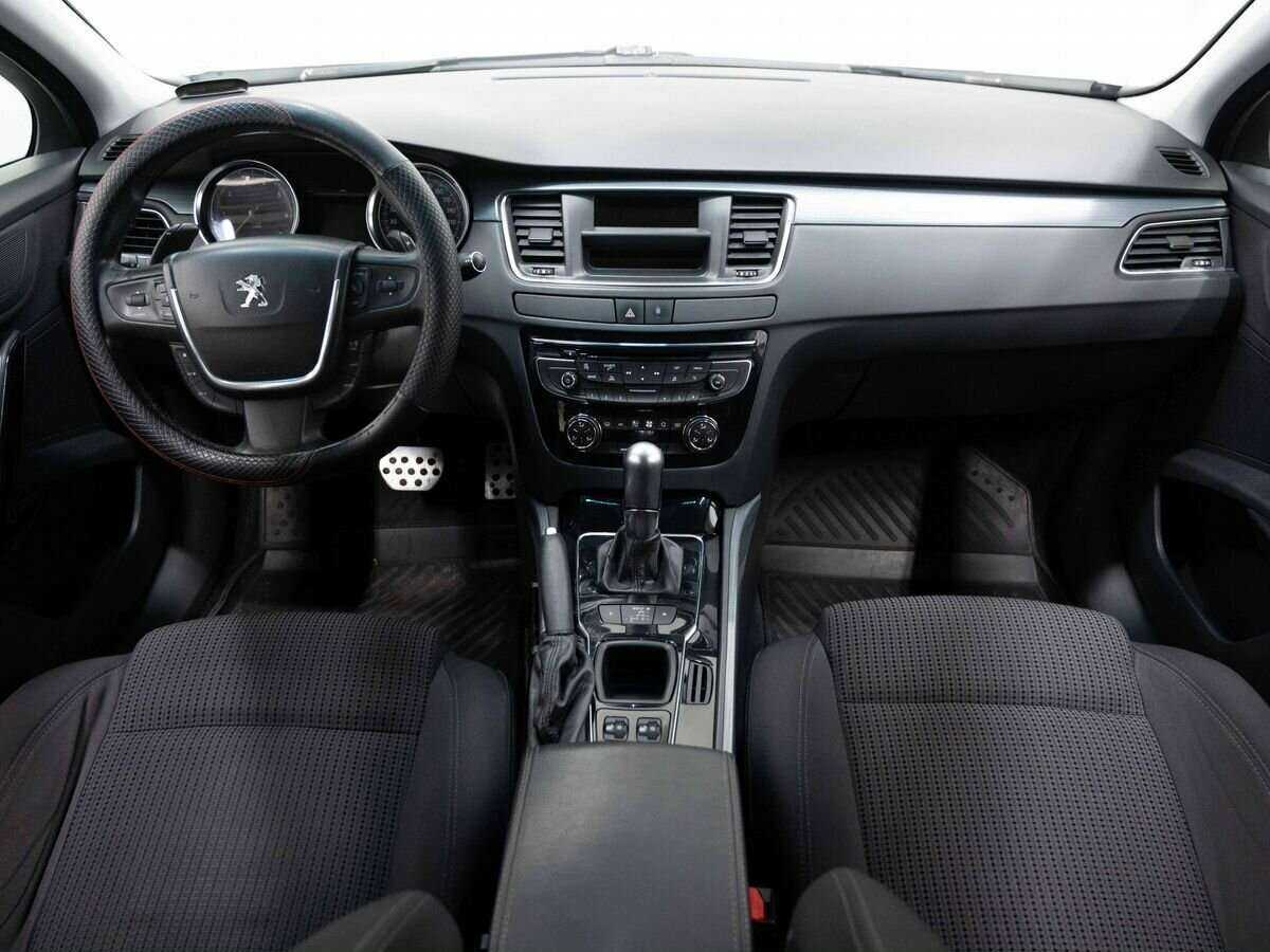 Peugeot 508 2012 года с пробегом. Фото: #12