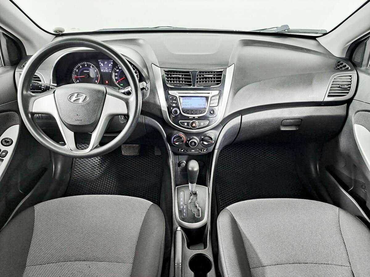 Hyundai Solaris 2013 года с пробегом. Фото: #13