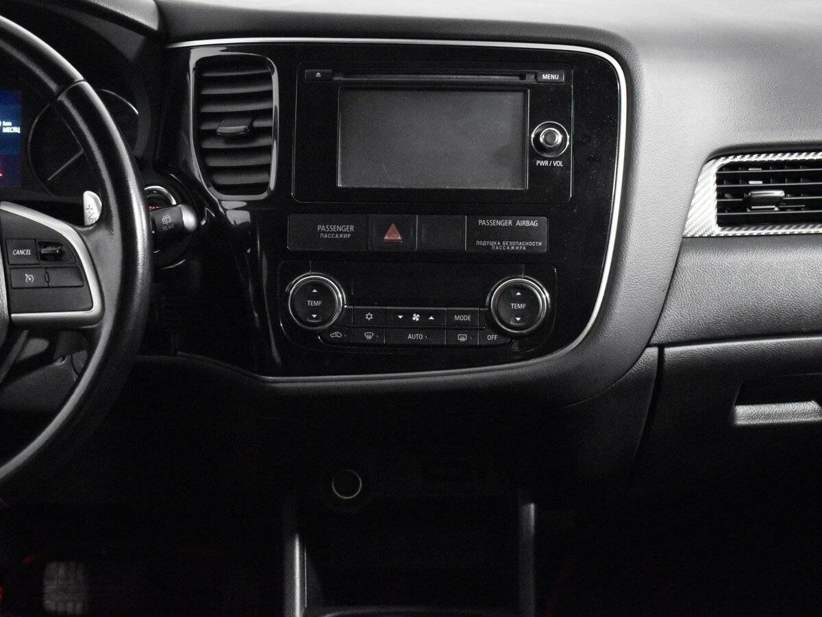 Mitsubishi Outlander 2014 года с пробегом. Фото: #13