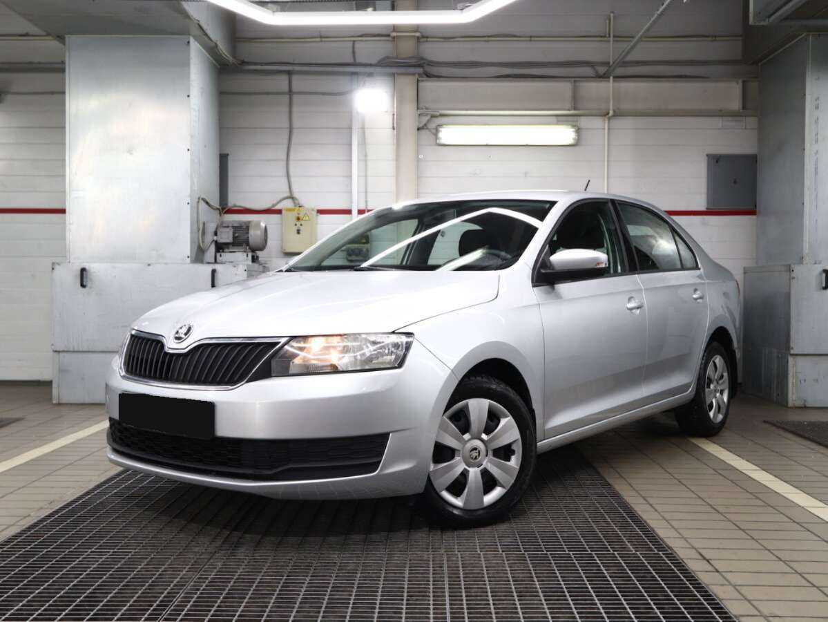 Skoda Rapid 2018 года с пробегом. Посмотреть фото