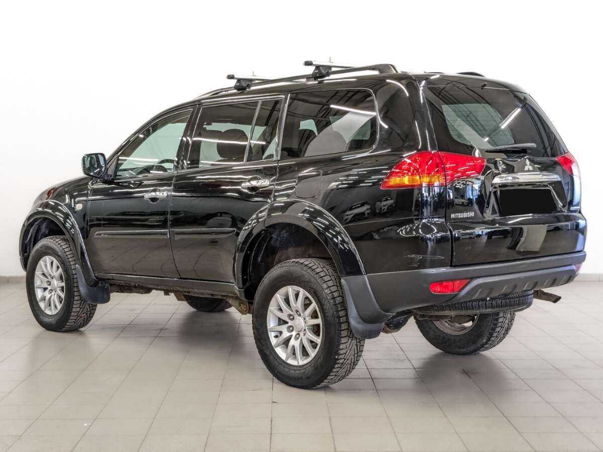 Mitsubishi Pajero Sport 2012 года с пробегом. Фото: #6