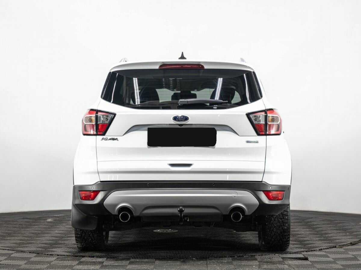 Ford Kuga 2017 года с пробегом. Фото: #4
