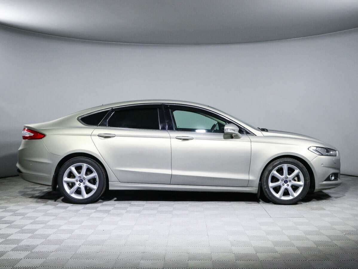 Ford Mondeo 2015 года с пробегом. Фото: #3