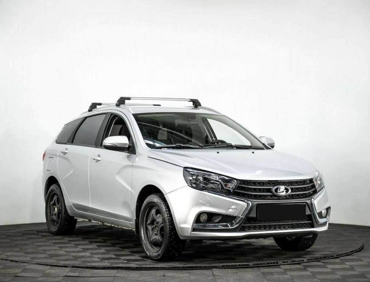Lada (ВАЗ) Vesta 2021 года с пробегом. Фото: #2
