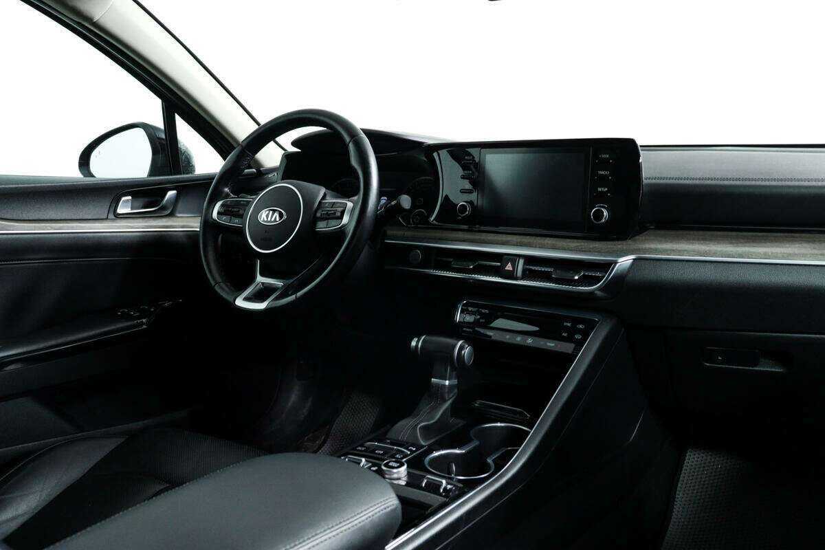 Kia K5 2020 года с пробегом. Фото: #8